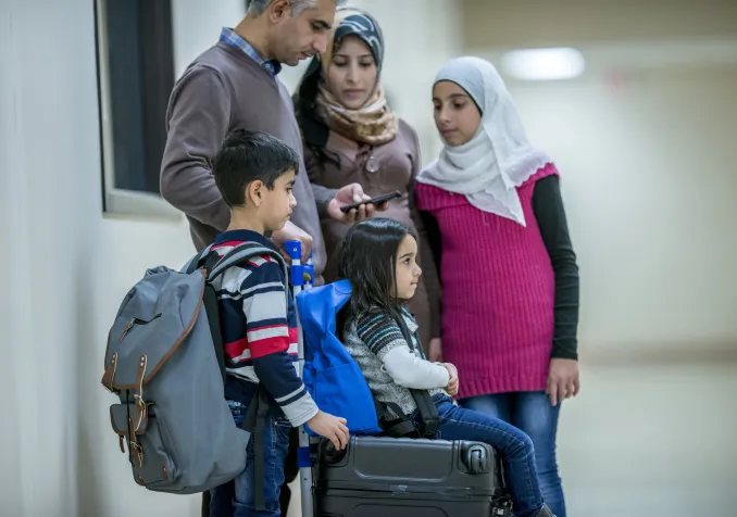 ©iStock/FatCamera