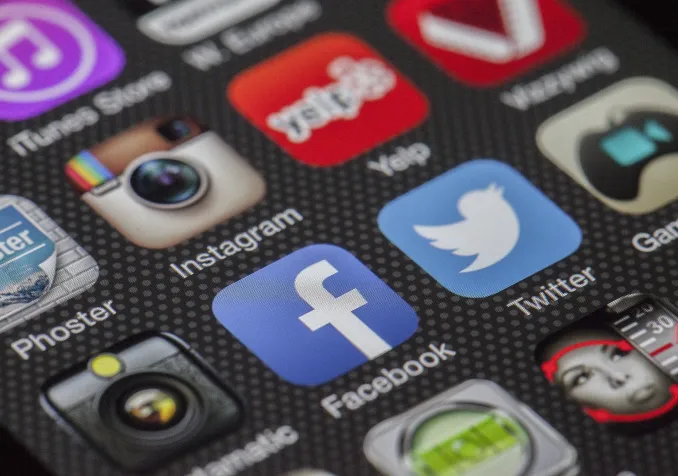 Les réseaux sociaux, terrain pour l’évangélisation Pixabay