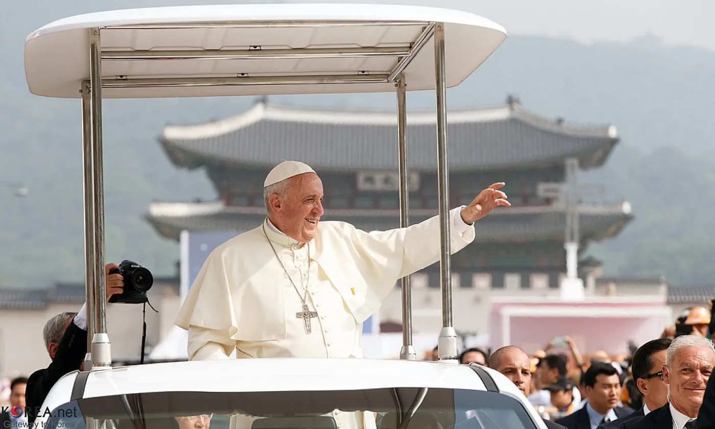 le pape François en 2014 ©Korea.net / Korean Culture and Information Service, CC BY-SA 2.0 Wikimedia Commons