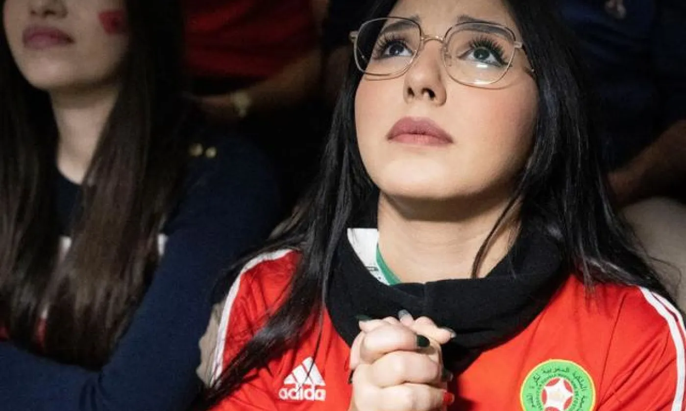 Des fans marocains lors d'un match de demi-finale de la Coupe du Monde, en 2022. Keystone / The Canadian Press via AP - Paul Chiasson