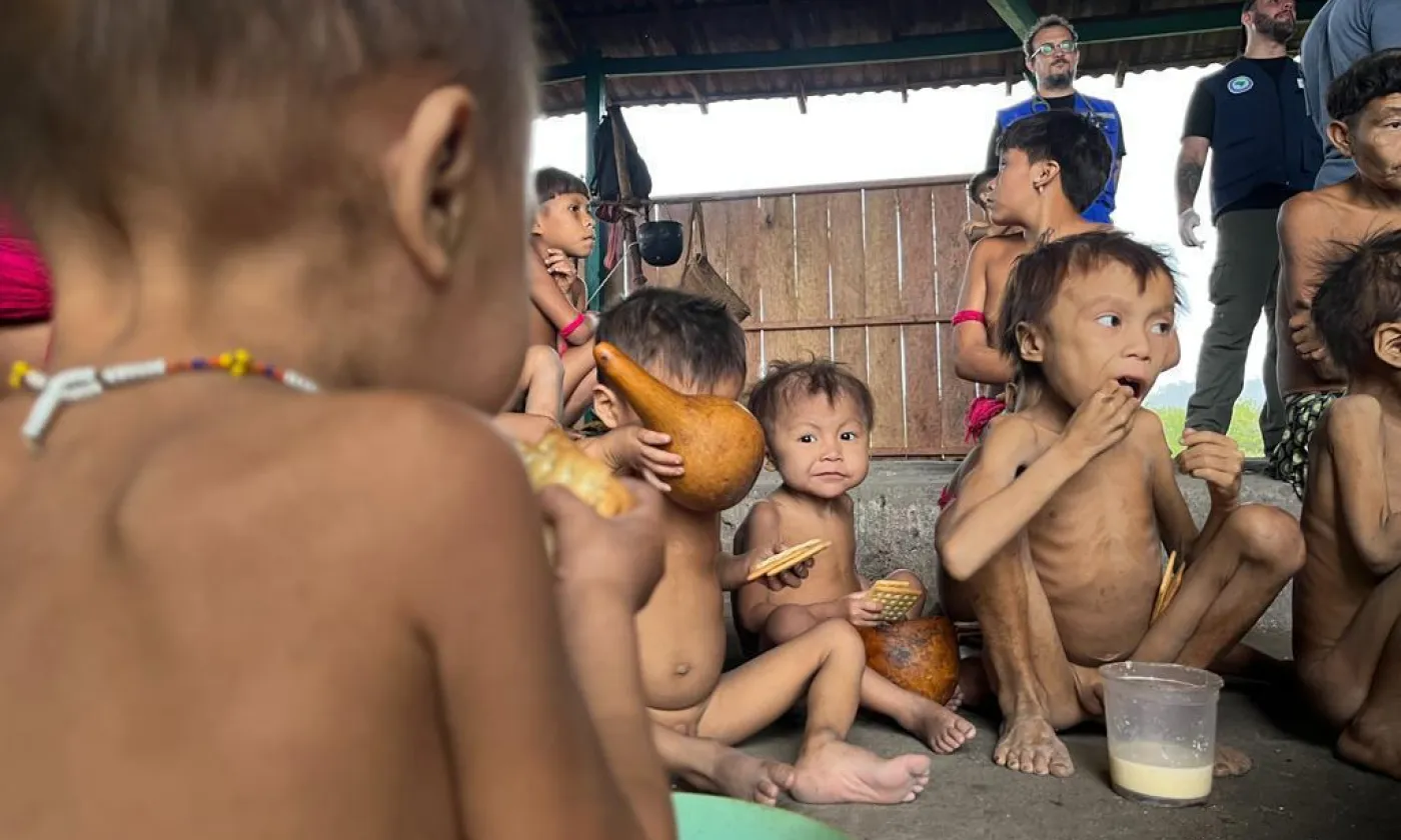 Le peuple yanomami, en Amazonie brésilienne, souffre de dénutrition Junior Hekurari