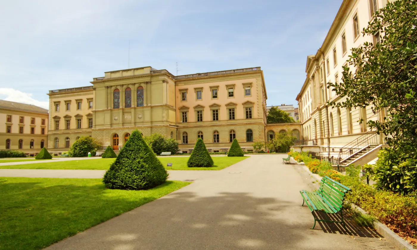 Université de Genève © Istock / Elenarts